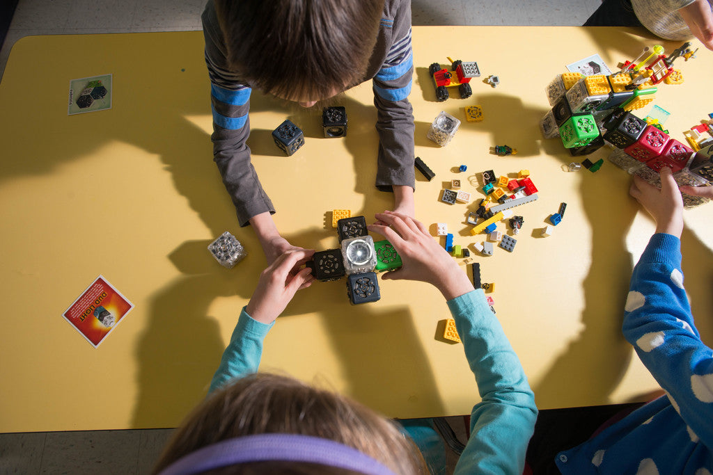 Ready2STEM - Cubelets - Motivated Makers